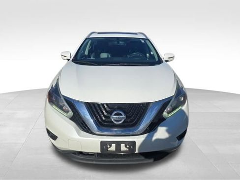 Used 2018 Nissan Murano SL w/ Moonroof Package image 9