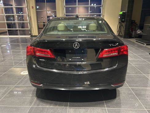 Used 2018 Acura TLX image 7