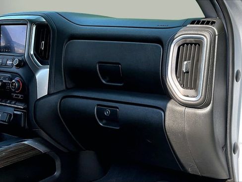 Used 2021 Chevrolet Silverado 1500 RST w/ Convenience Package II AWD/4WD image 19