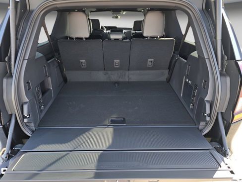 New 2025 Ford Expedition Max Platinum w/ Stealth Performance Package image 26