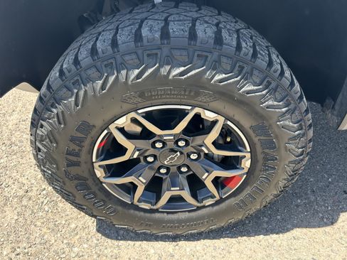 Certified 2024 Chevrolet Colorado ZR2 AWD/4WD image 9
