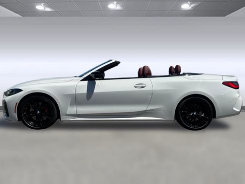 Used 2023 BMW 430i Convertible w/ M Sport Package RWD image 2