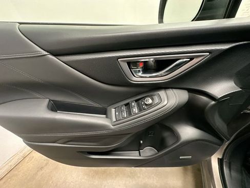 Used 2019 Subaru Forester Limited w/ Popular Package #3 AWD/4WD image 19