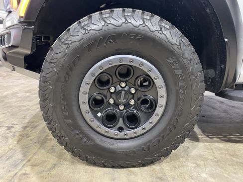 Used 2025 Ford F150 Raptor AWD/4WD image 22