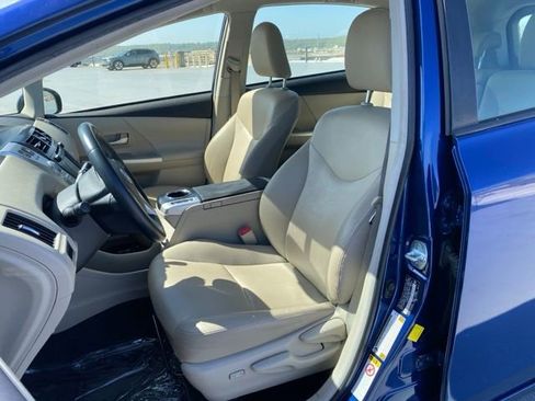 Used 2013 Toyota Prius V Five FWD image 16
