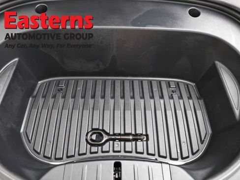 Used 2023 Tesla Model 3 Standard Range image 7