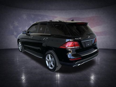 Used 2018 Mercedes-Benz GLE 350 w/ Premium 1 Package image 3