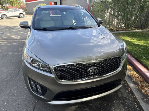 Used 2016 Kia Sorento SX AWD/4WD image 12