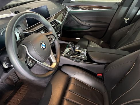 Used 2019 BMW 540i RWD image 11