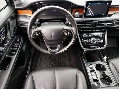 Used 2022 Lincoln Corsair Reserve image 21