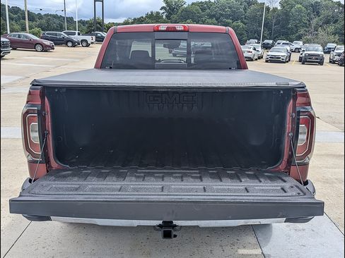 Used 2018 GMC Sierra 1500 SLT AWD/4WD image 15