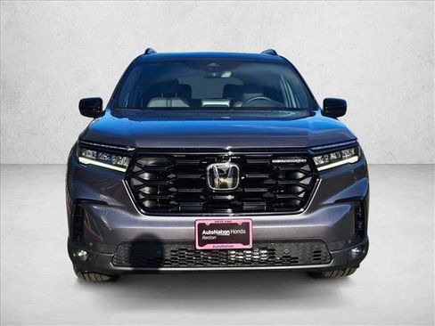 New 2025 Honda Pilot Black Edition image 8