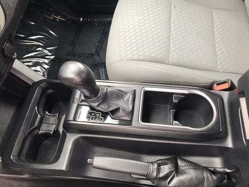 Used 2020 Toyota Tacoma SR w/ SX Package AWD/4WD image 27