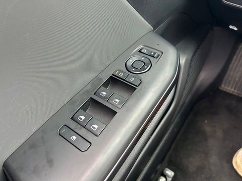Used 2025 Kia K4 LXS image 19