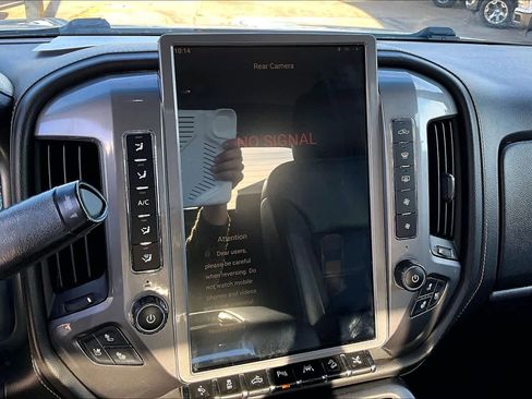 Used 2018 GMC Sierra 1500 Denali w/ Denali Ultimate Package image 23