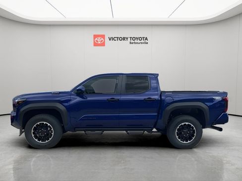 New 2025 Toyota Tacoma TRD Off-Road image 34