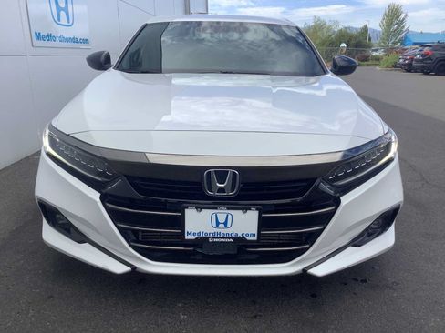 Certified 2022 Honda Accord Sport image 9