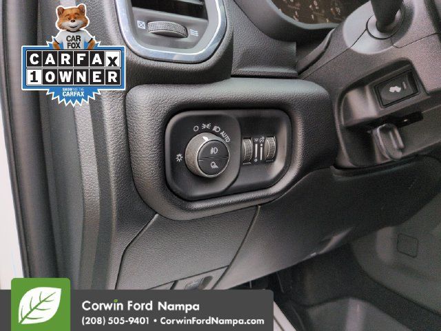 Used 2025 RAM 3500 Laramie AWD/4WD image 13