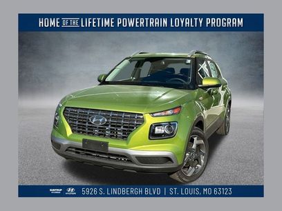 Used 2023 Hyundai Venue SEL