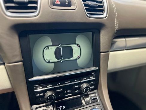 Used 2013 Porsche Boxster S image 48