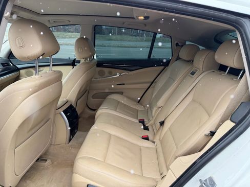 Used 2014 BMW 535i Gran Turismo xDrive image 16