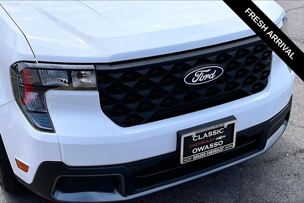 Used 2025 Ford Maverick XLT w/ Equipment Group 302A AWD/4WD image 30
