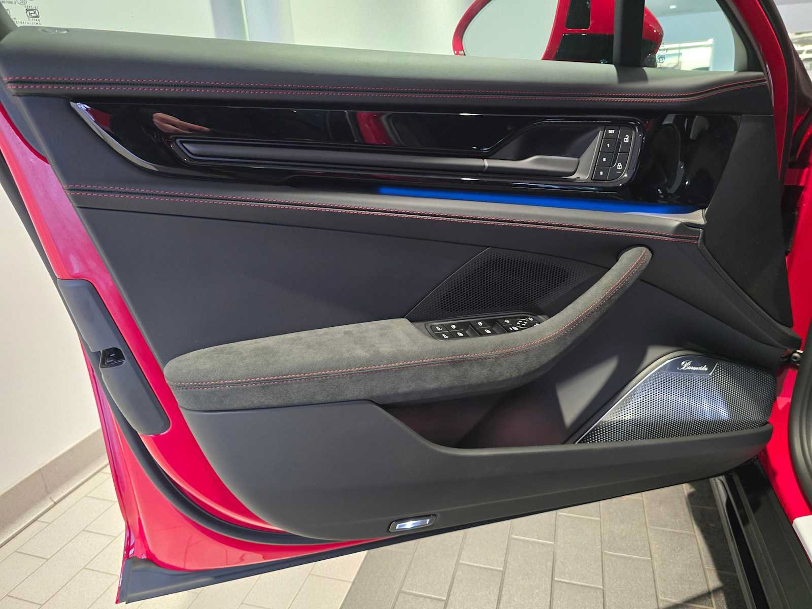 New 2026 Porsche Panamera GTS AWD/4WD image 25