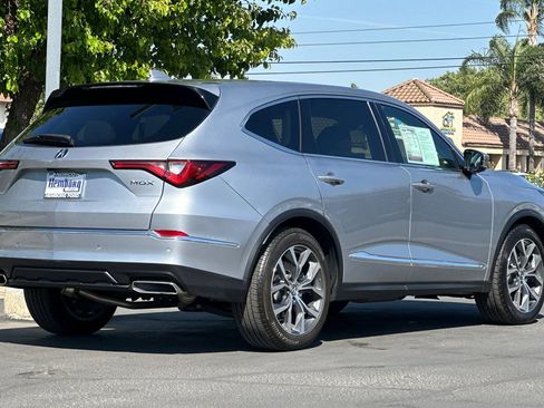 Used 2023 Acura MDX FWD w/ Technology Package image 4