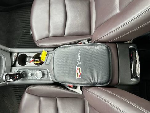 Used 2021 Cadillac XT6 Premium Luxury FWD image 19