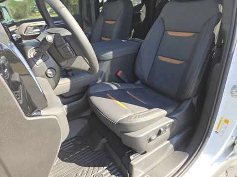 New 2026 GMC Sierra 1500 AT4 w/ AT4 Premium Package image 31