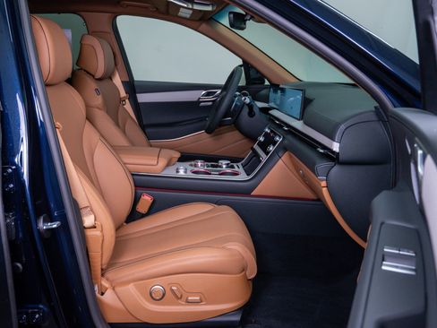 New 2026 Genesis GV80 2.5T Advanced image 11