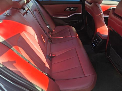 Certified 2022 BMW 330i Sedan w/ Premium Package 2 image 25