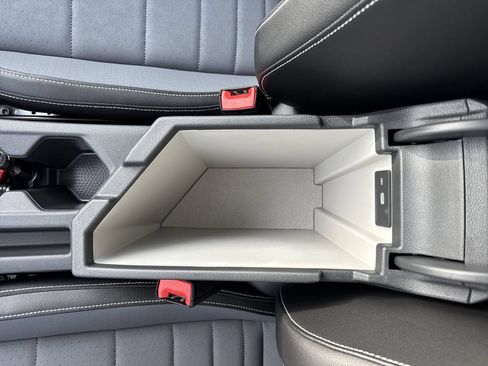 New 2026 Volkswagen Jetta SE FWD image 20