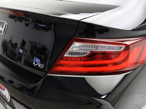 Used 2017 Honda Accord EX-L image 9