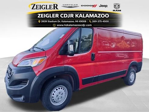 New 2025 RAM ProMaster 1500 w/ Convenience Group FWD image 1