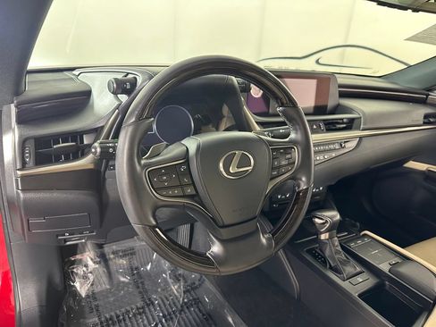 Used 2019 Lexus ES 350 w/ Premium Package FWD image 15
