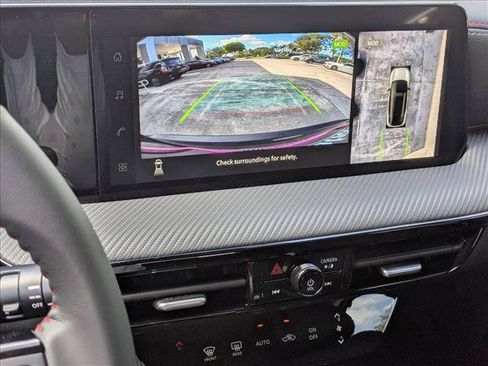 New 2026 Nissan Kicks SR FWD image 12