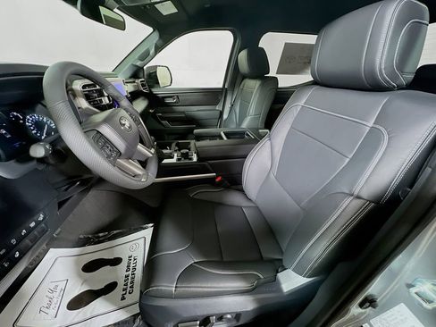 New 2026 Toyota Tundra SR5 AWD/4WD image 17