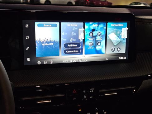 New 2026 Nissan Kicks SR w/ SR Premium Package image 16