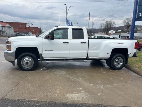 Used 2016 Chevrolet Silverado 3500 W/T w/ WT Convenience Package image 4