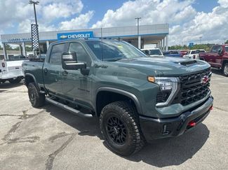 New 2026 Chevrolet Silverado 2500 ZR2 w/ LPO, Dark Essentials Package AWD/4WD video 1