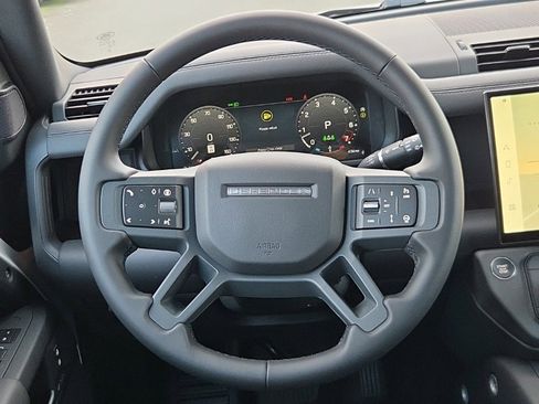 New 2026 Land Rover Defender 110 X-Dynamic SE image 24