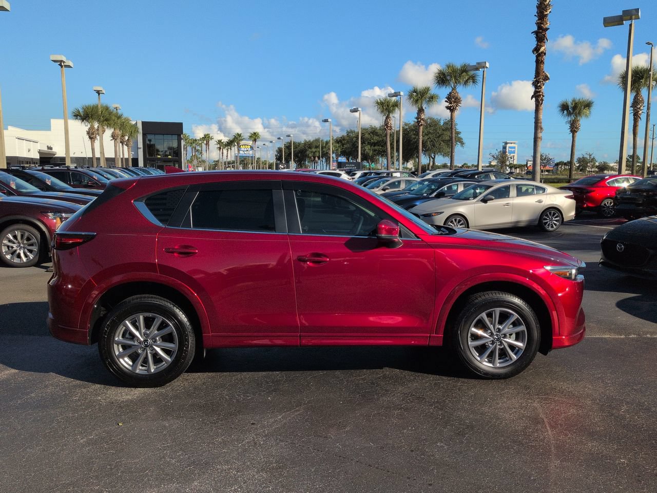 Used 2025 MAZDA CX-5 AWD 2.5 S w/ Preferred Package image 3