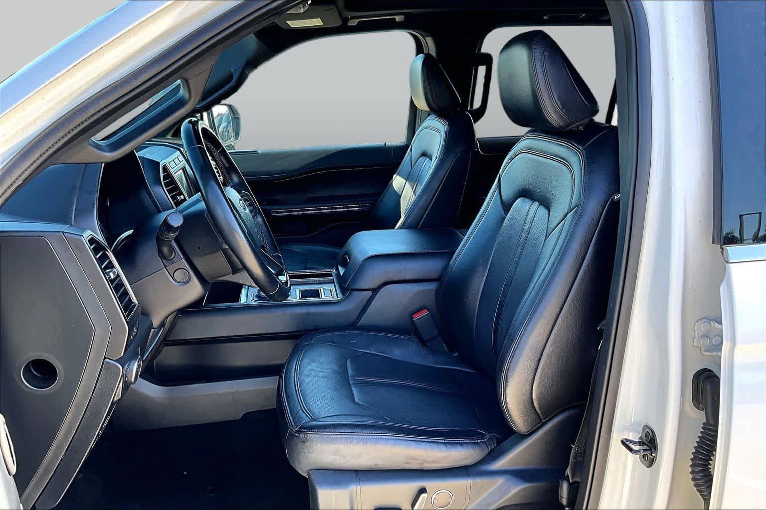 Used 2021 Ford Expedition Limited RWD image 8