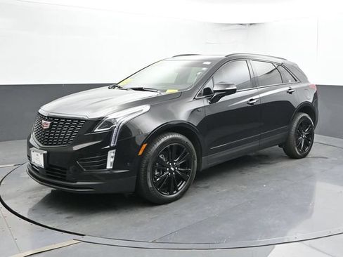 Used 2024 Cadillac XT5 Premium Luxury w/ Technology Package AWD/4WD image 7