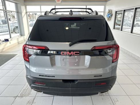 Used 2022 GMC Acadia SLE w/ GMC Pro Grade Package image 5