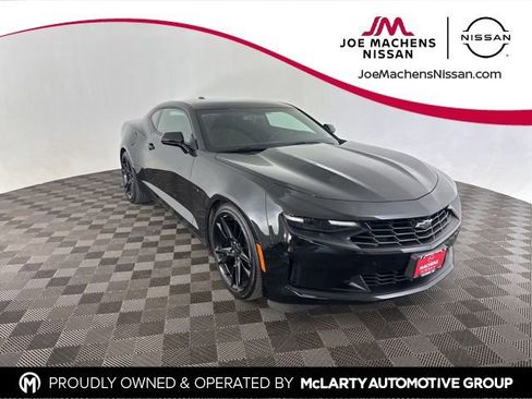 Used 2022 Chevrolet Camaro LT w/ Technology Package image 1