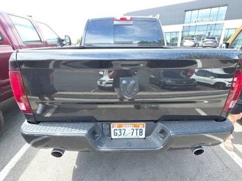 Used 2015 RAM 1500 Sport w/ Black Ram 1500 Sport Group AWD/4WD image 6