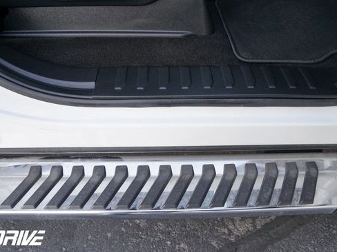 Used 2020 Ford F150 Lariat image 44