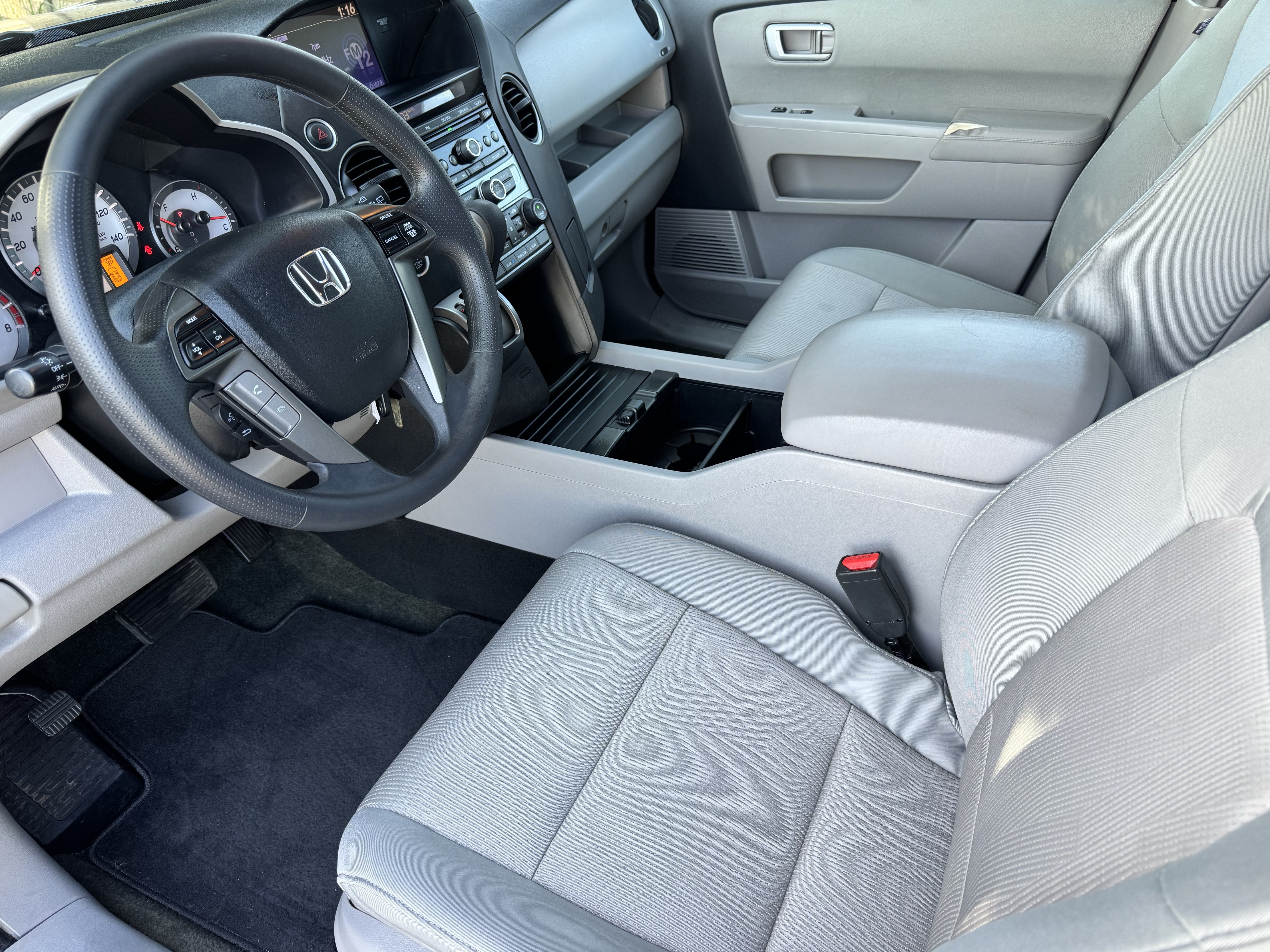 Used 2014 Honda Pilot EX image 10
